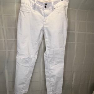 White Royalty for Me Women’s Pants Size 6
